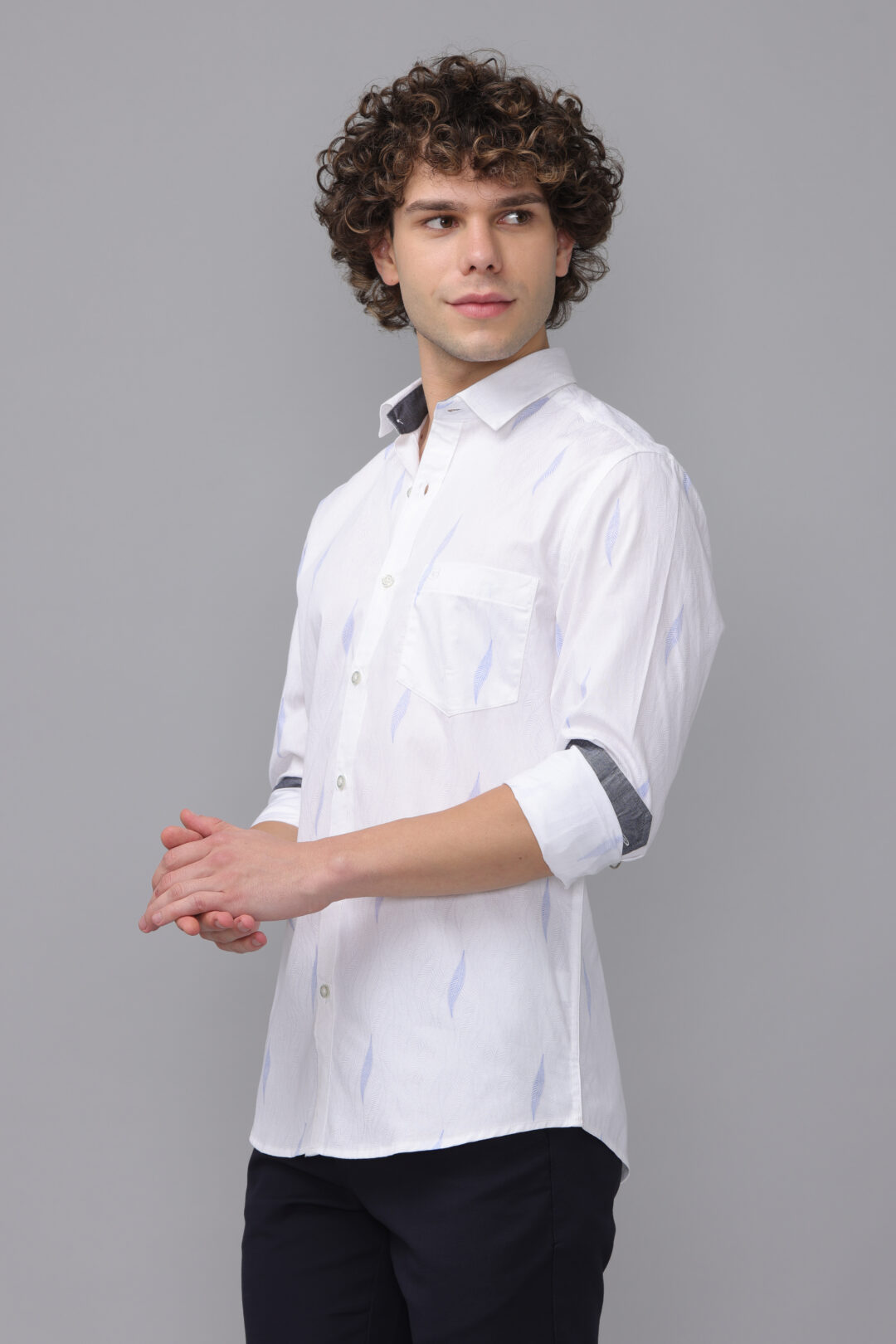 Antique White Frosty Blossom Silent Blue Print Shirt01