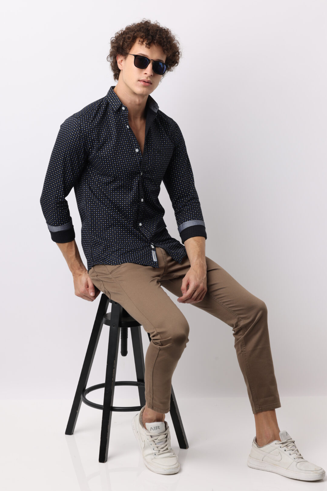 Electric Onyx Print shirt