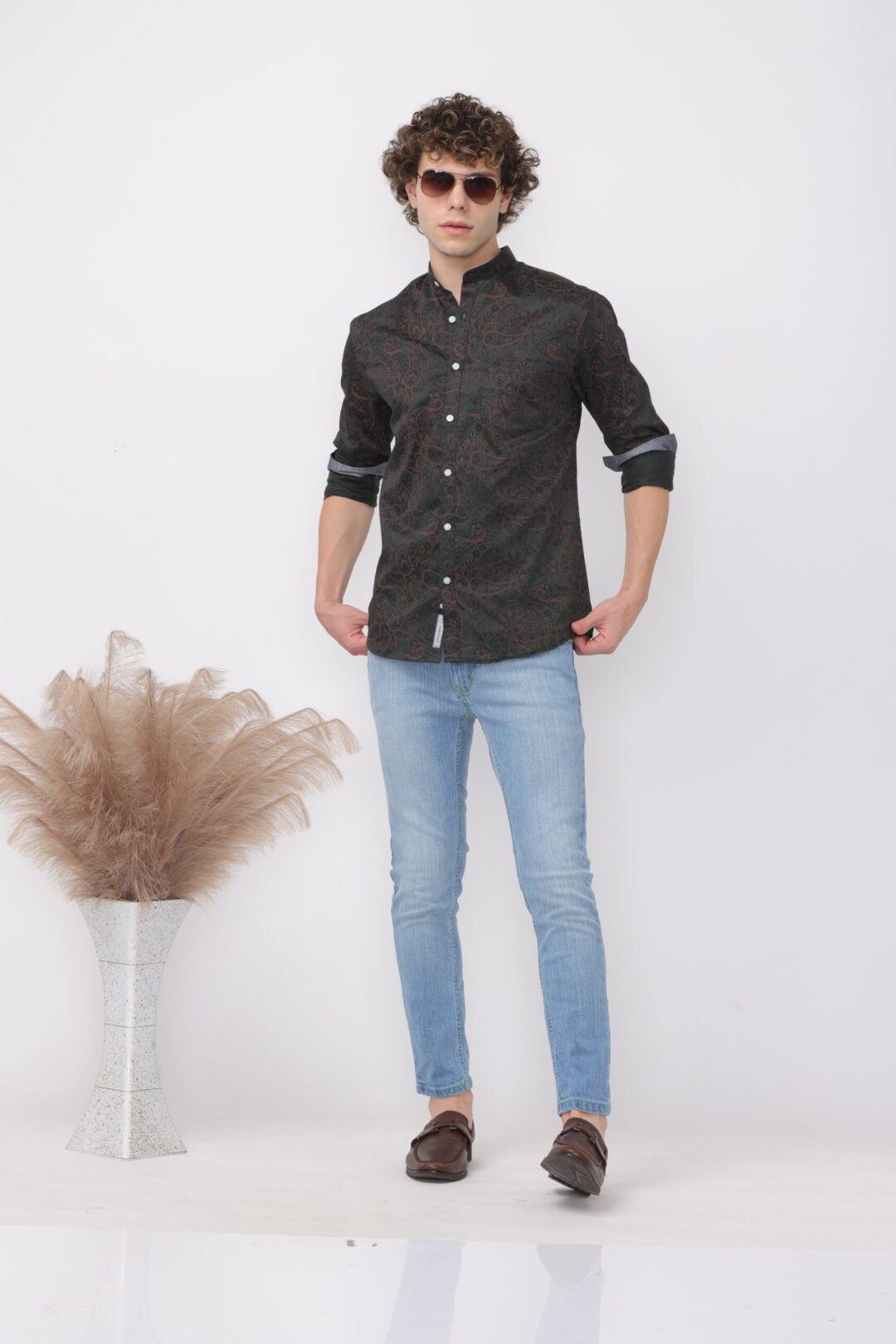 Hunter Green Mandrid Collar Umber Print