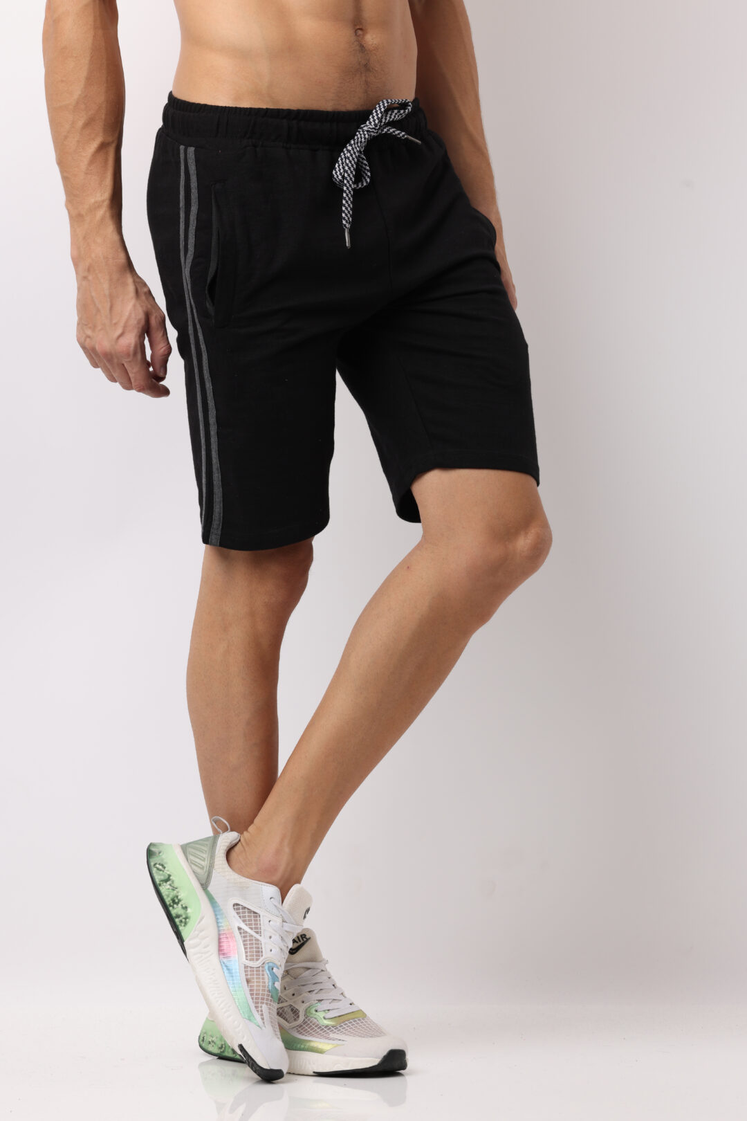 Onyx with Graphite stripes Knitted Shorts